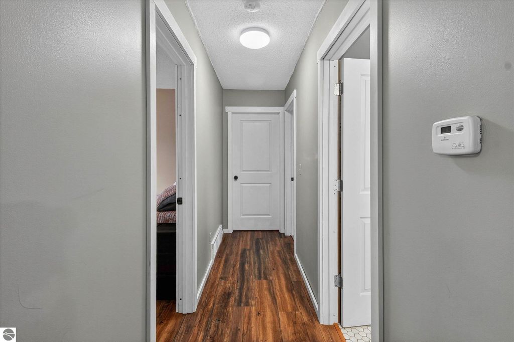 Image 17 of property listing at 5383 N Rich Road, Alma, MI 48801