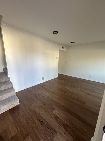 4958 Edmondson Pike Apt B9, Nashville, TN 37211