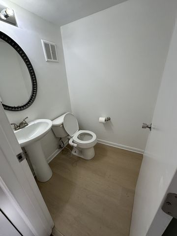 4958 Edmondson Pike Apt B9, Nashville, TN 37211