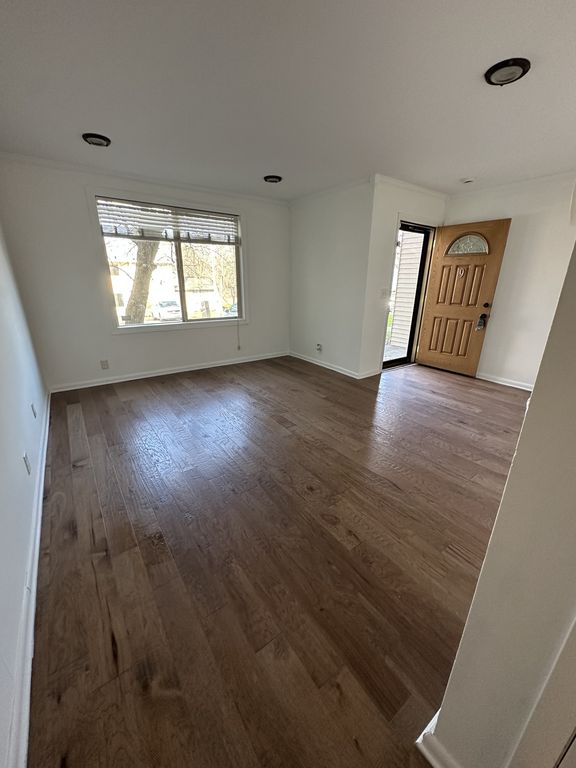 4958 Edmondson Pike Apt B9, Nashville, TN 37211