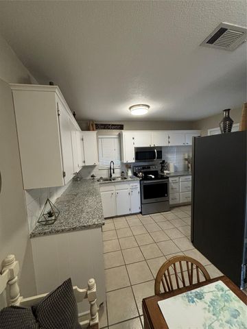 1307 Sherry LN B, Copperas Cove, TX 76522