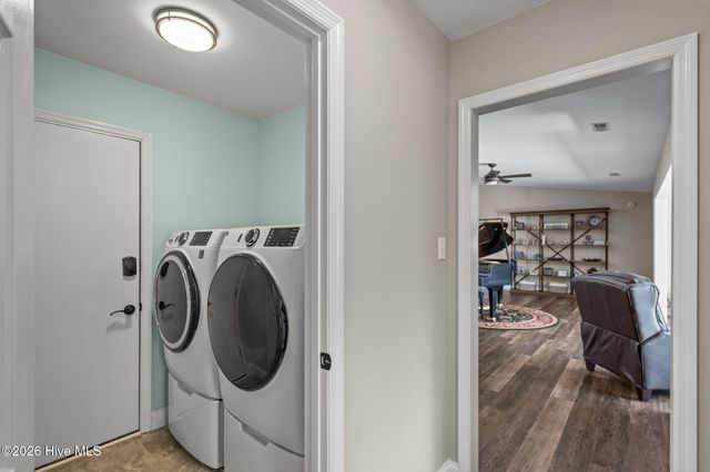 237 Ravenswood Road, Hampstead, NC 28443