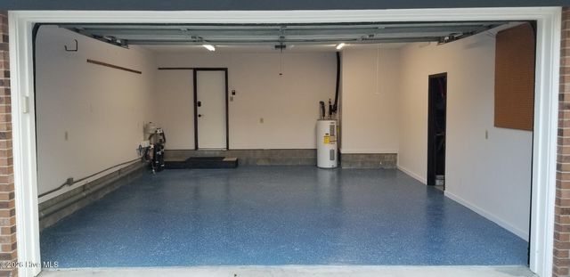 237 Ravenswood Road, Hampstead, NC 28443