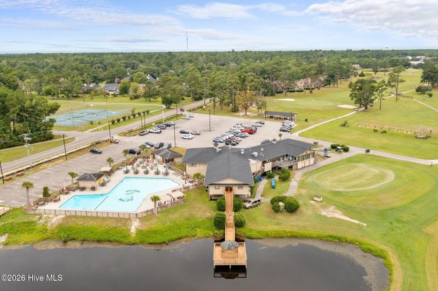 237 Ravenswood Road, Hampstead, NC 28443