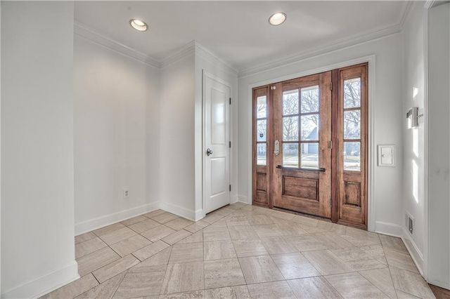 6717 Willow Lane, Mission Hills, KS 66208