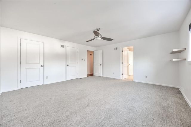 6717 Willow Lane, Mission Hills, KS 66208