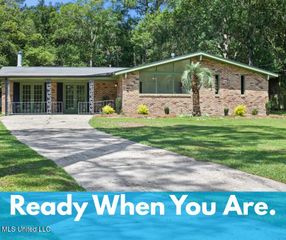 4507 Pimlico Street, Pascagoula, MS 39581