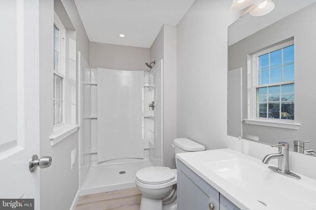 829 W GARDEN RD, Vineland, NJ 08360