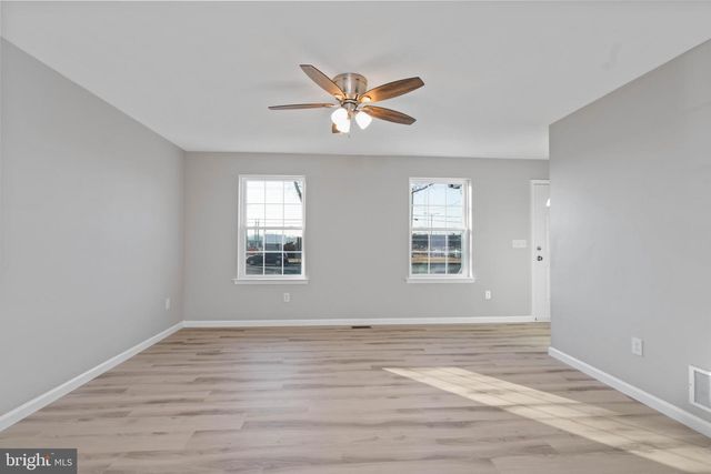 829 W GARDEN RD, Vineland, NJ 08360