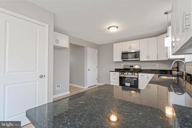 829 W GARDEN RD, Vineland, NJ 08360