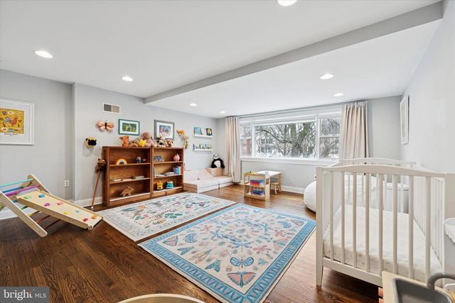 1916 LOMBARD ST, Philadelphia, PA 19146