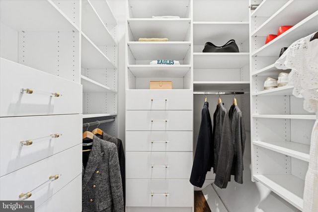 1916 LOMBARD ST, Philadelphia, PA 19146