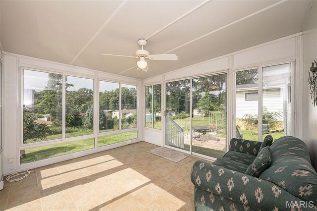 612 Acorn Drive, Crestwood, MO 63126