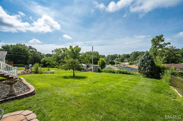 612 Acorn Drive, Crestwood, MO 63126