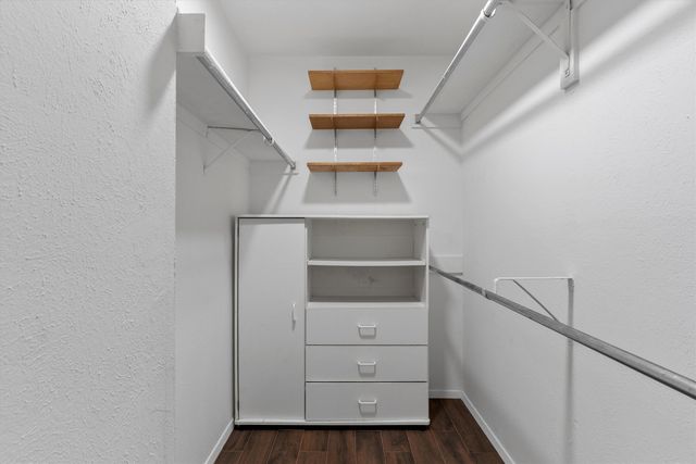 6900 Skillman Street 406, Dallas, TX 75231