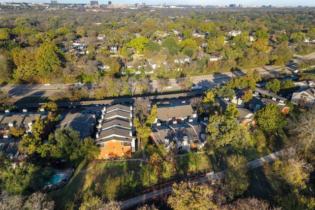 6900 Skillman Street 406, Dallas, TX 75231