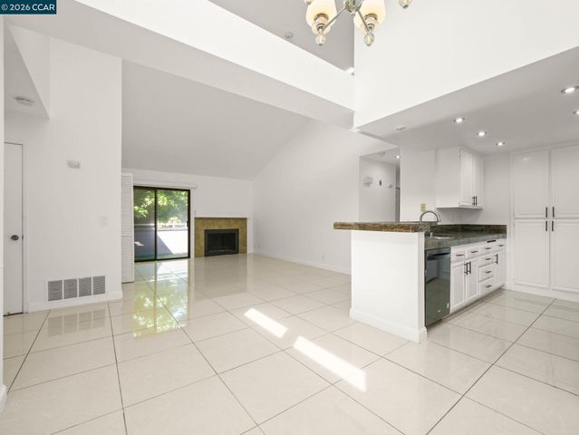 6204 Buena Vista Dr B, Newark, CA 94560