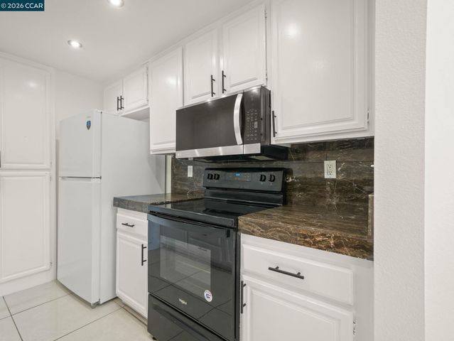 6204 Buena Vista Dr B, Newark, CA 94560