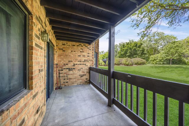 2880 Torrey Pine Lane 1H, Lisle, IL 60532