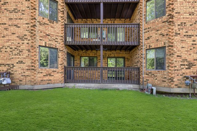 2880 Torrey Pine Lane 1H, Lisle, IL 60532