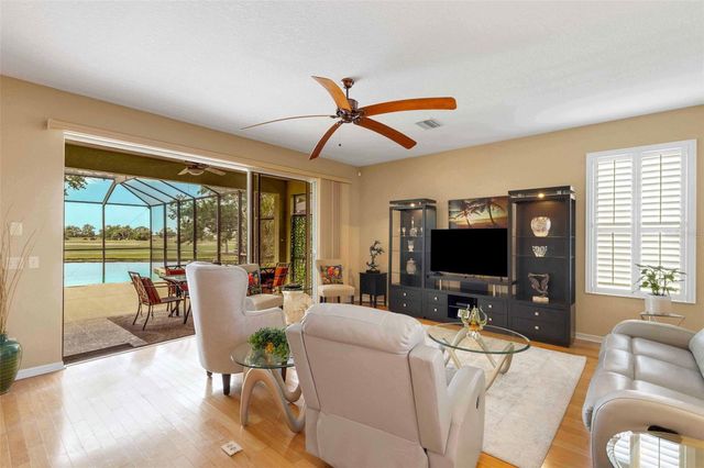 5179 55TH STREET CIRCLE W, Bradenton, FL 34210