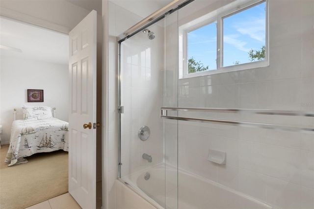 5179 55TH STREET CIRCLE W, Bradenton, FL 34210