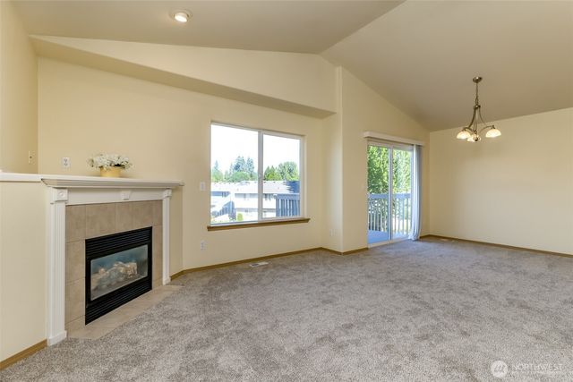 16018 89th Avenue E, Puyallup, WA 98375