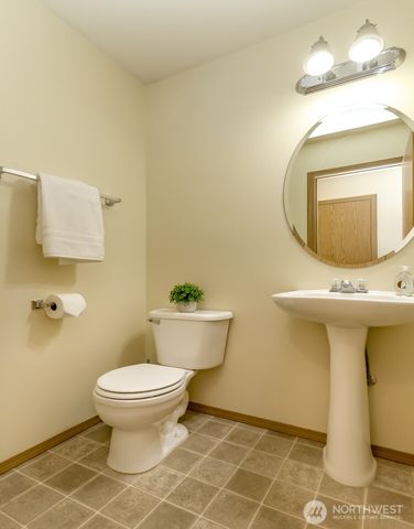 16018 89th Avenue E, Puyallup, WA 98375