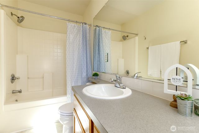 16018 89th Avenue E, Puyallup, WA 98375