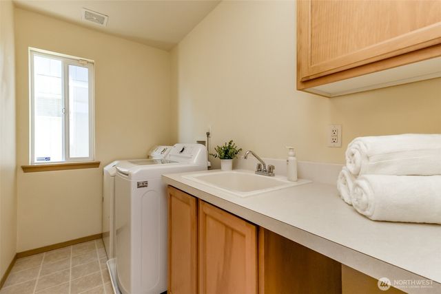 16018 89th Avenue E, Puyallup, WA 98375