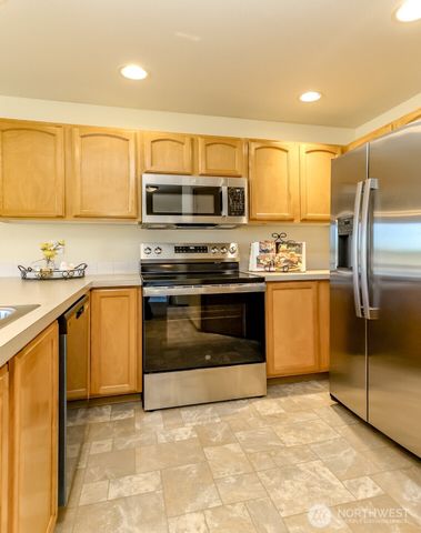16018 89th Avenue E, Puyallup, WA 98375