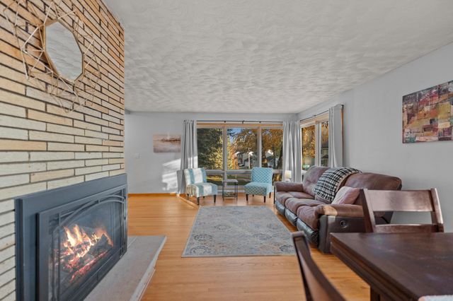 3415 7th Street NW, Rochester, MN 55901