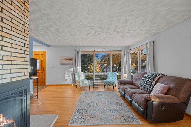 3415 7th Street NW, Rochester, MN 55901