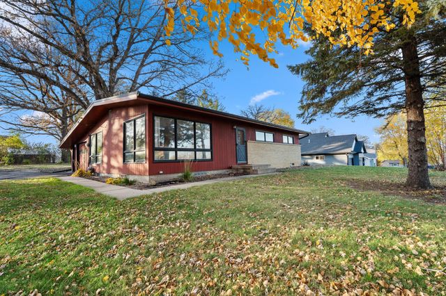 3415 7th Street NW, Rochester, MN 55901