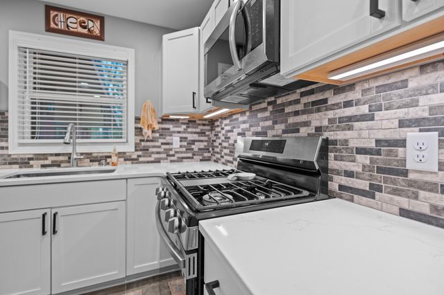 3415 7th Street NW, Rochester, MN 55901