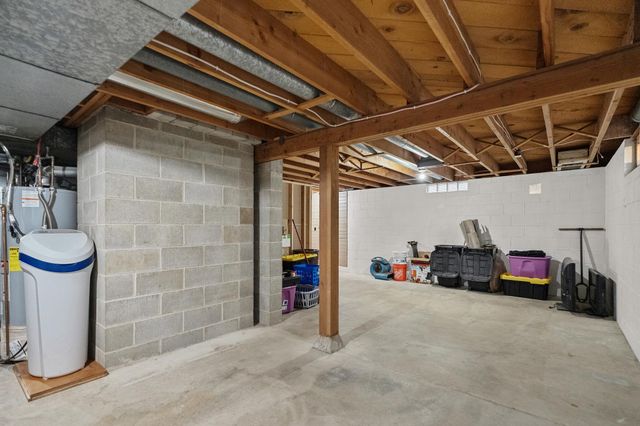 3415 7th Street NW, Rochester, MN 55901