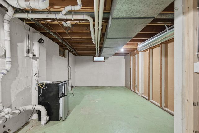 3415 7th Street NW, Rochester, MN 55901