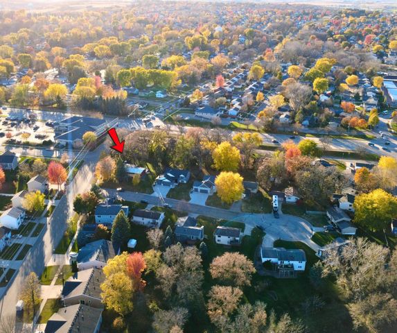 3415 7th Street NW, Rochester, MN 55901