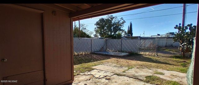 3642 E Ellington Place, Tucson, AZ 85713
