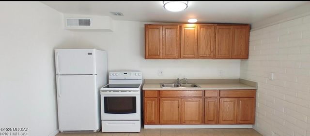 3642 E Ellington Place, Tucson, AZ 85713