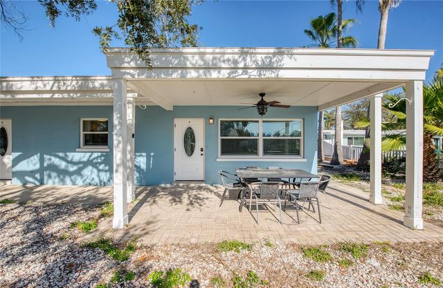 717 E GULF BOULEVARD 3, Indian Rocks Beach, FL 33785