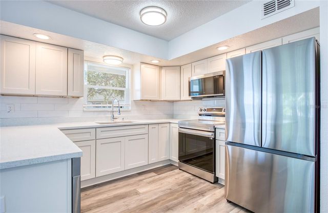 717 E GULF BOULEVARD 3, Indian Rocks Beach, FL 33785