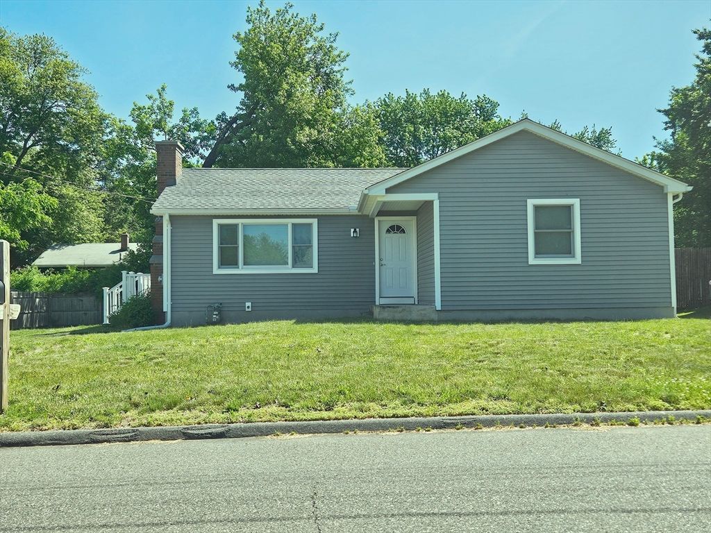 265 Wheatland Ave, Chicopee, MA 01020