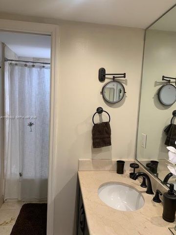 6917 Collins Ave 622, Miami Beach, FL 33141