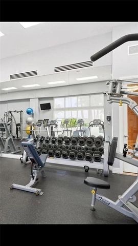 6917 Collins Ave 622, Miami Beach, FL 33141