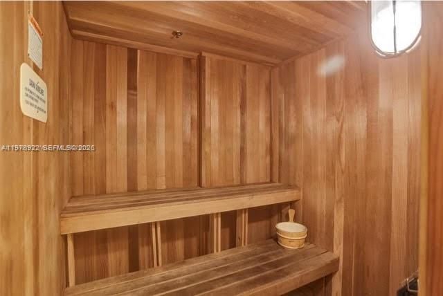 6917 Collins Ave 622, Miami Beach, FL 33141