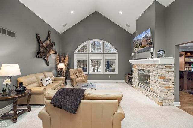 157 Great Pines Drive, Oxford, MI 48371