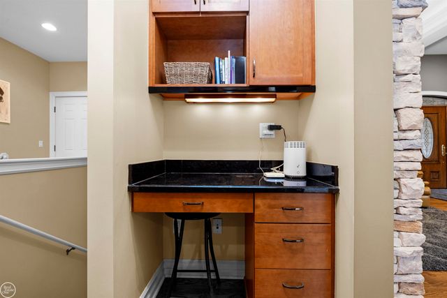 157 Great Pines Drive, Oxford, MI 48371