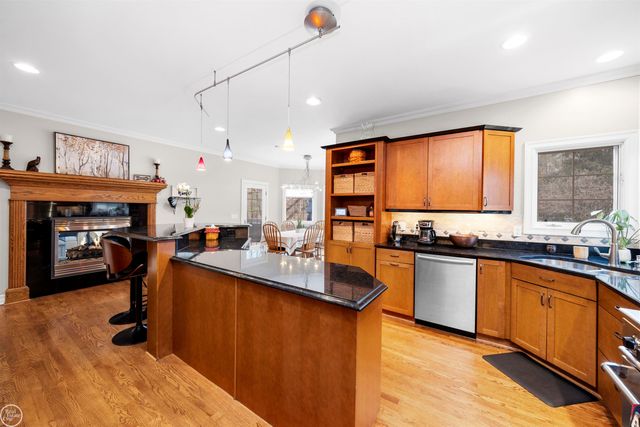 157 Great Pines Drive, Oxford, MI 48371