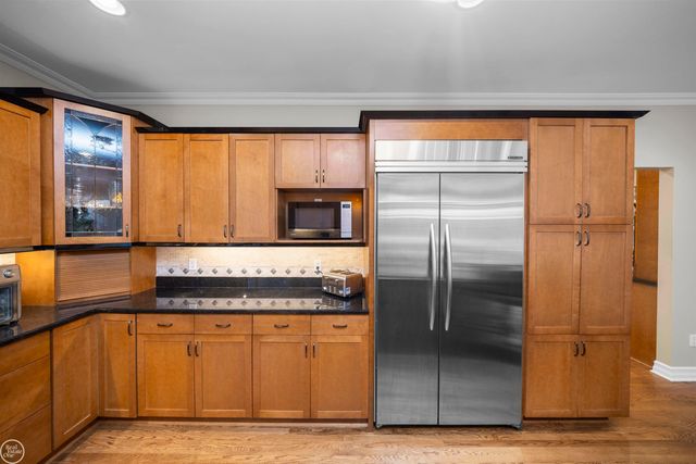 157 Great Pines Drive, Oxford, MI 48371